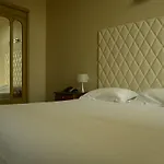 Lemon Hotel Mentone