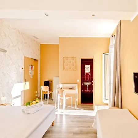 Lemon Ξενοδοχείο Μεντόν