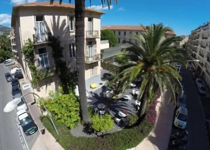 Lemon 2* Μεντόν