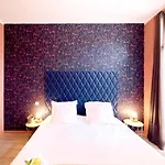 Lemon Hotel 2*